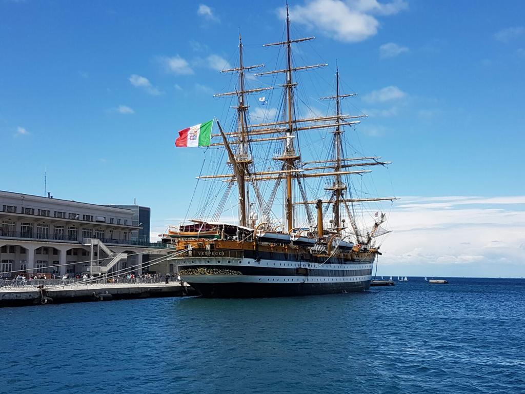 Brilliant Camere Trieste Bagian luar foto