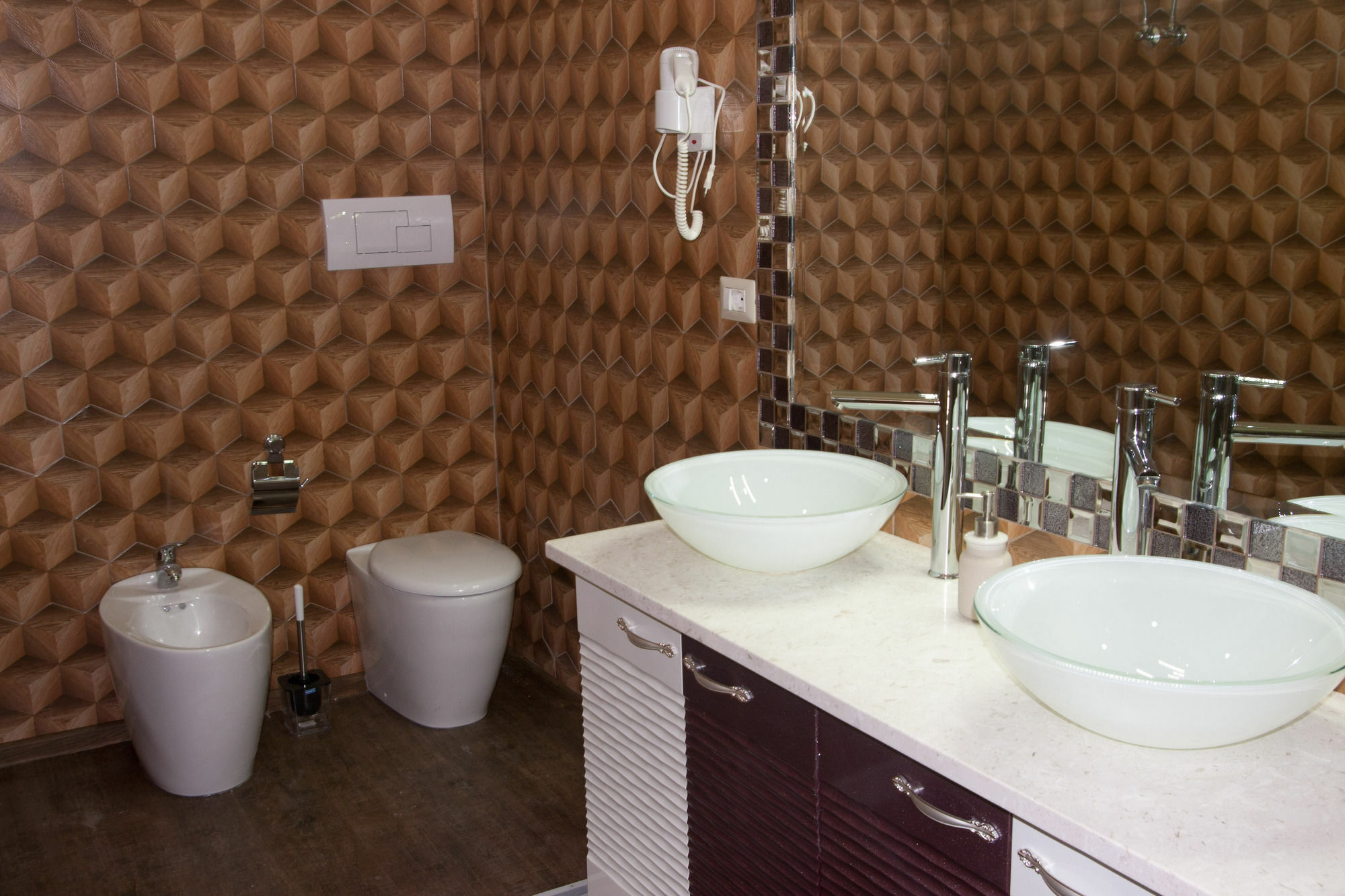 Brilliant Camere Trieste Bagian luar foto