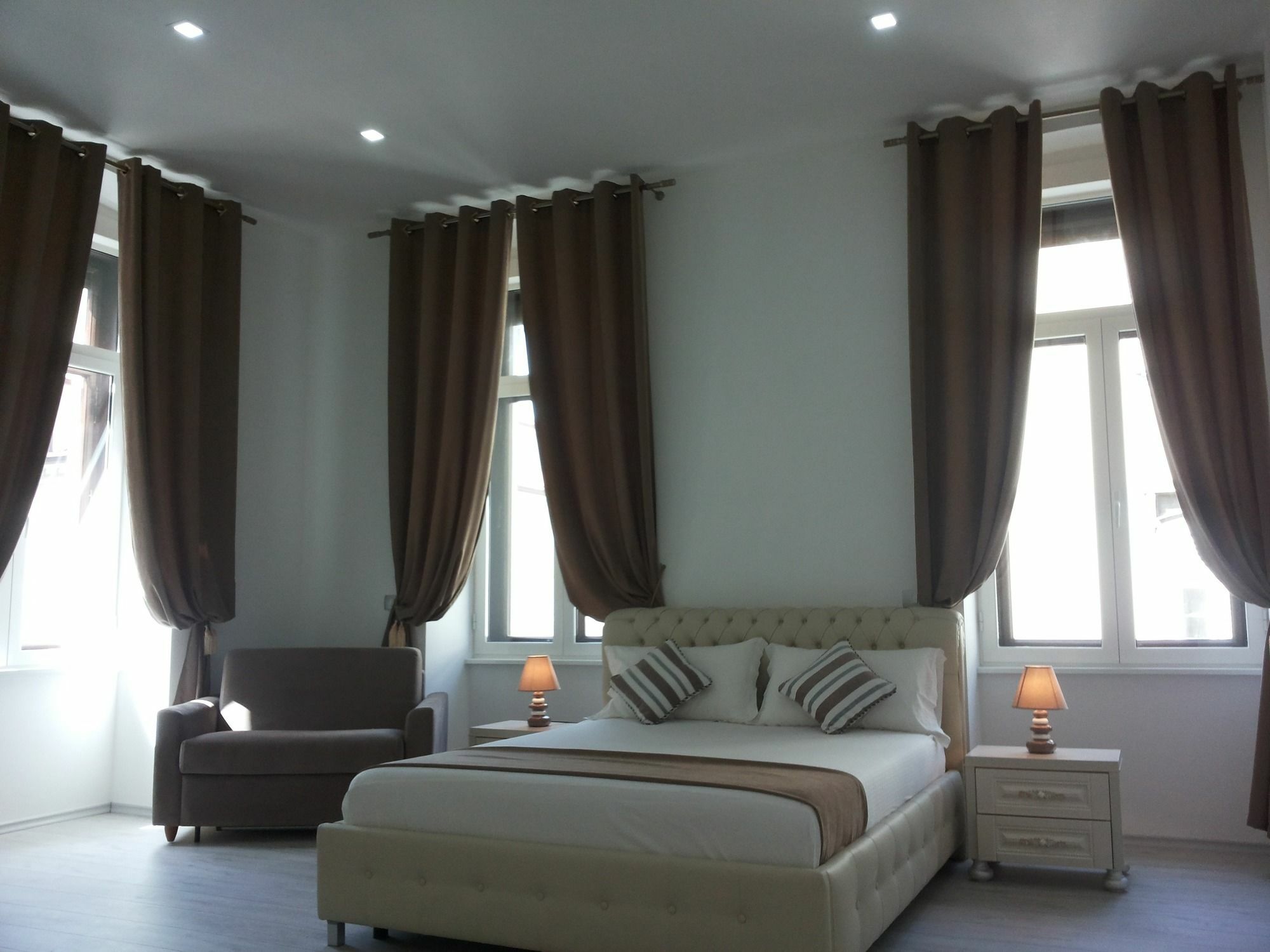 Brilliant Camere Trieste Bagian luar foto